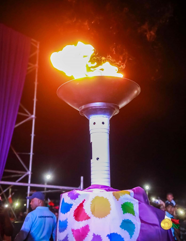 Antsiranana : Accueil de la flamme des Jeux des Île de l'Océan Indien 