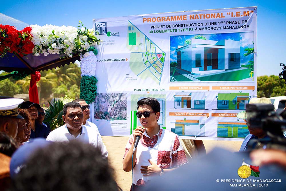 Nanolotra fotodrafitrasa ho an'i Mahajanga ny Filoham-pirenena