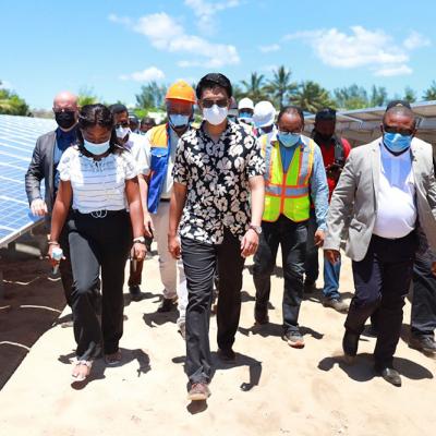 24.01.21 - Inauguration de la centrale hybride solaire à Tanambao Verrerie à Toamasina, Région Atsinanana