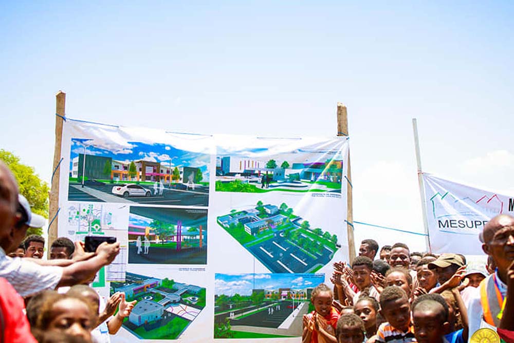 ONIVERSITE HO AN’NY FARITRA MENABE : MENDRIKA NY TSARA SY MANARAM-PENITRA NY ZANAKA MALAGASY