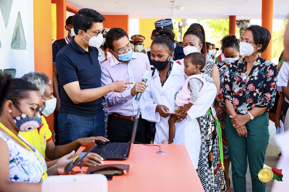 Mahajanga : Lancement des Tosika Fameno pour les enseignants non subventionnés et inauguration de la Maison de la Culture et de la  Communication