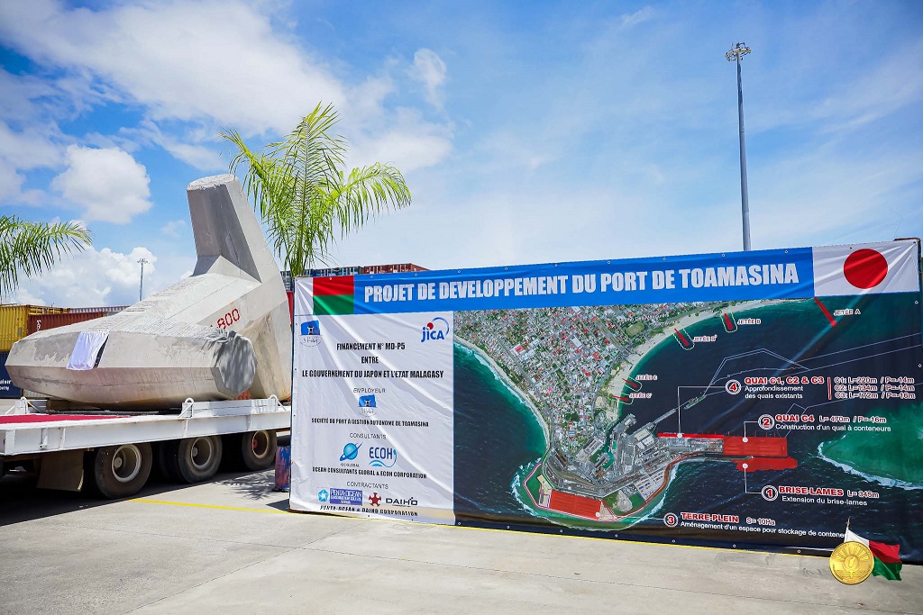 Le président de la République Andry Rajoelina à Toamasina : Lancement de  la deuxième phase de l'extension du port