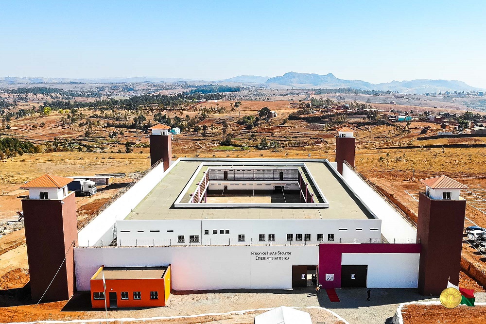 Réforme pénitentiaire : La prison de haute sécurité d’Imerintsiatosika  inaugurée