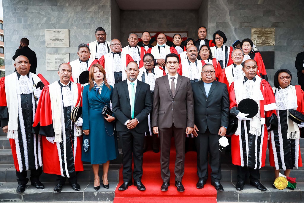 Le Président de la République à la Cérémonie de Prestation de serment du  Directeur Général de l’ARAI