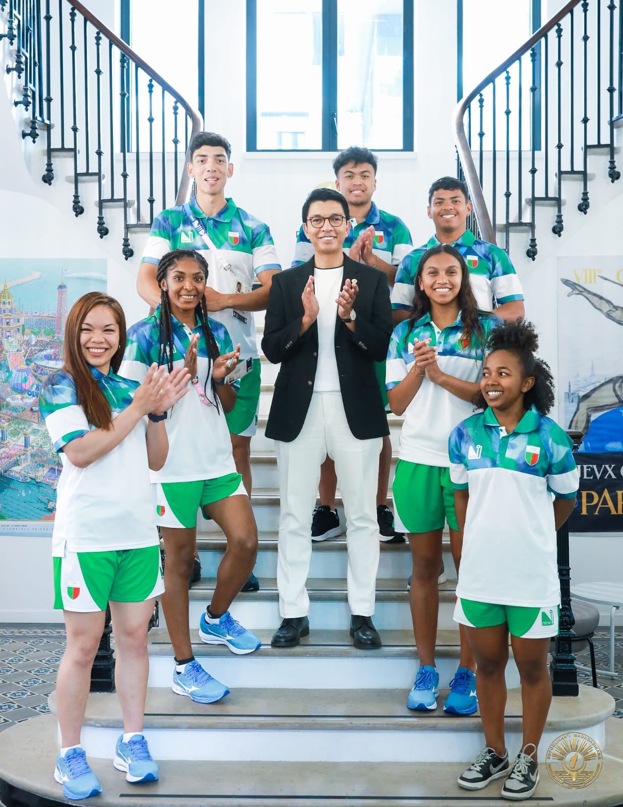 Rencontre du Président de la République Andry RAJOELINA avec les Athlètes Malagasy au Village Olympique