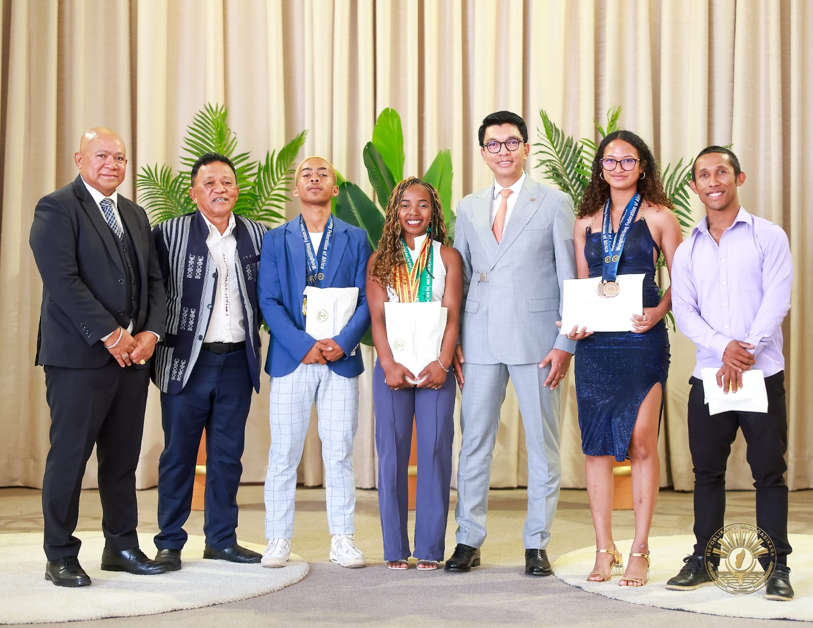 Le Président Andry Rajoelina honore les athlètes malagasy champions du monde et d'Afrique