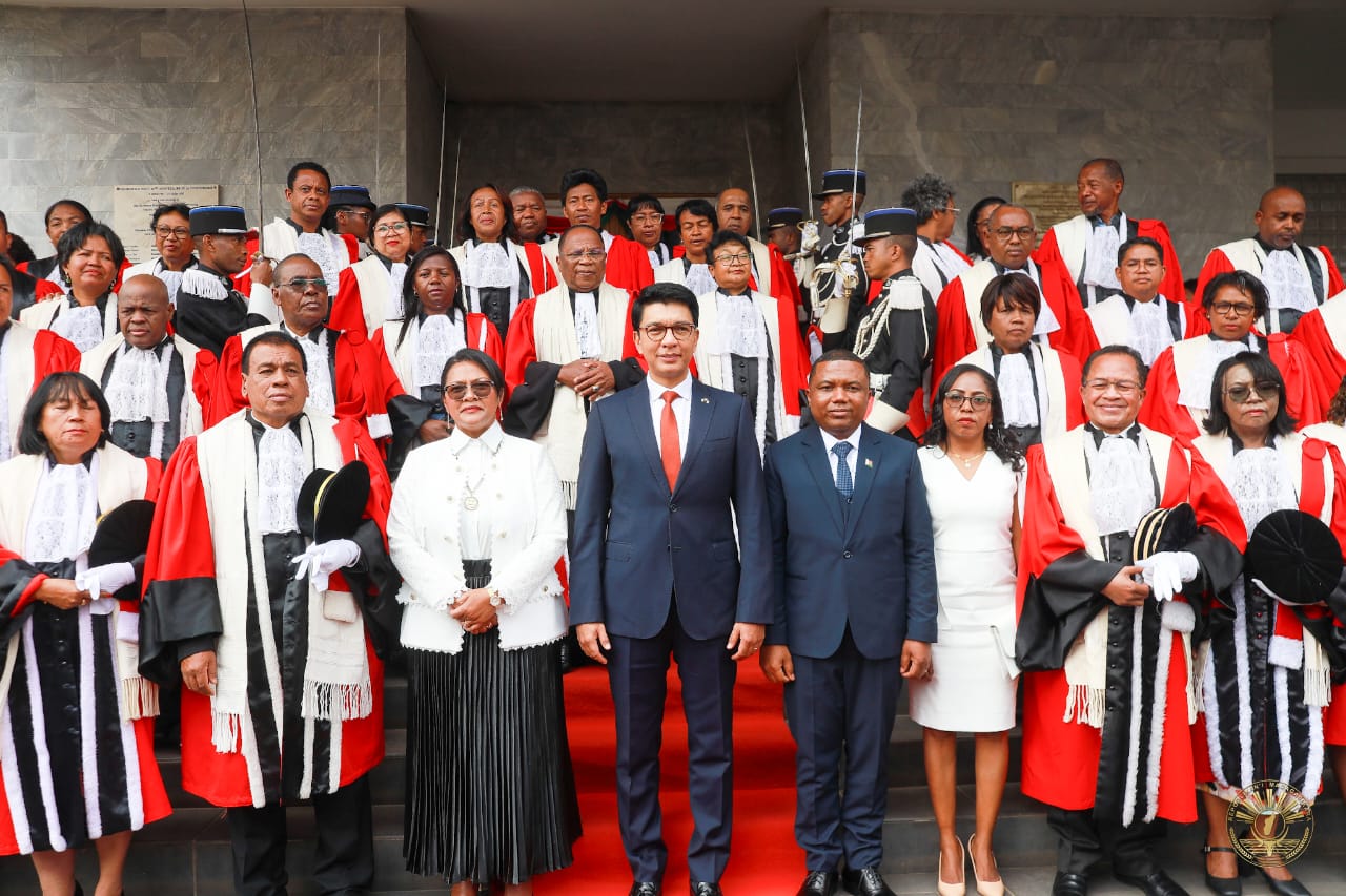 Prestation de serment du nouveau Directeur Général du BIANCO