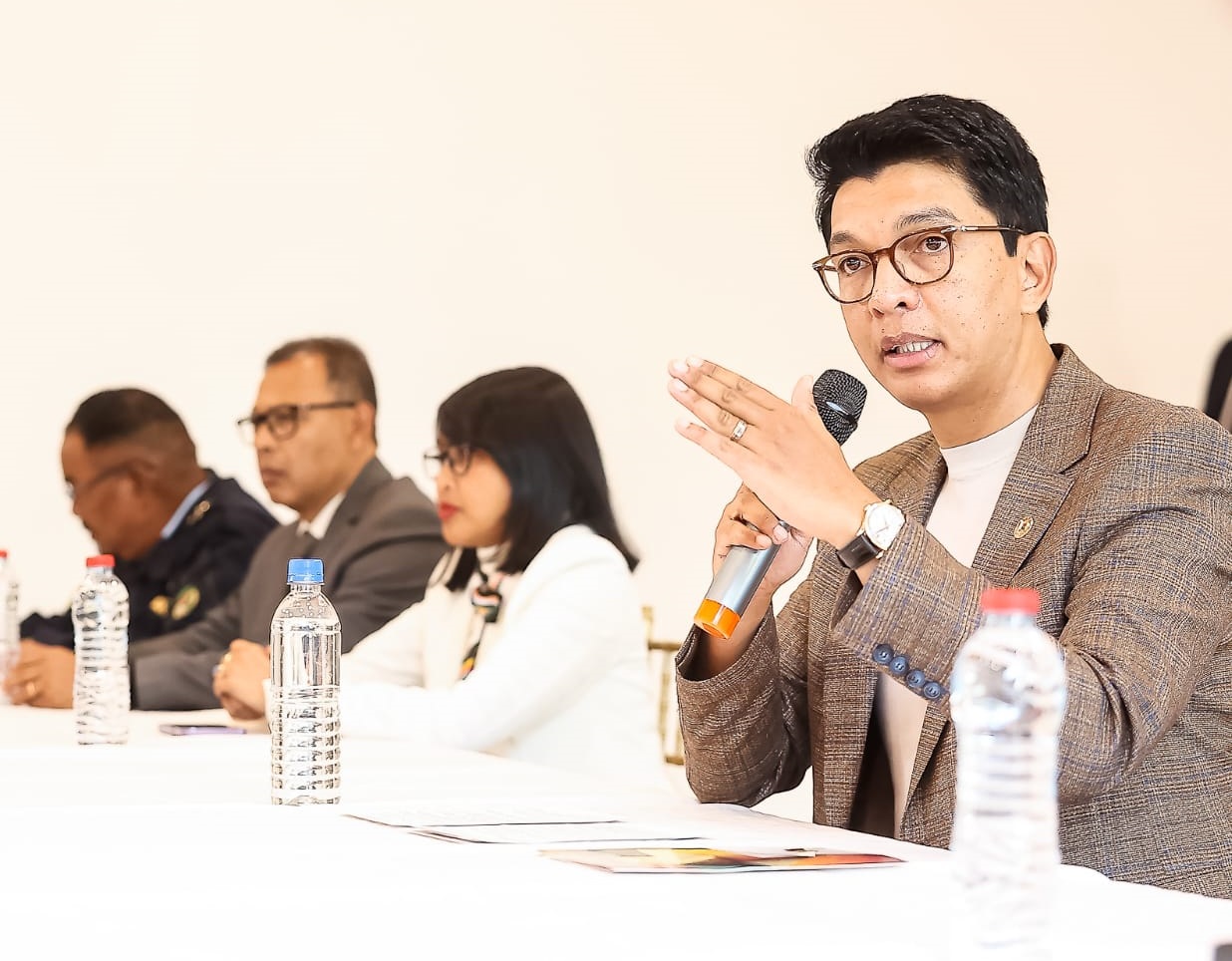 Visite du Président Andry RAJOELINA à l’aéroport international d’Ivato