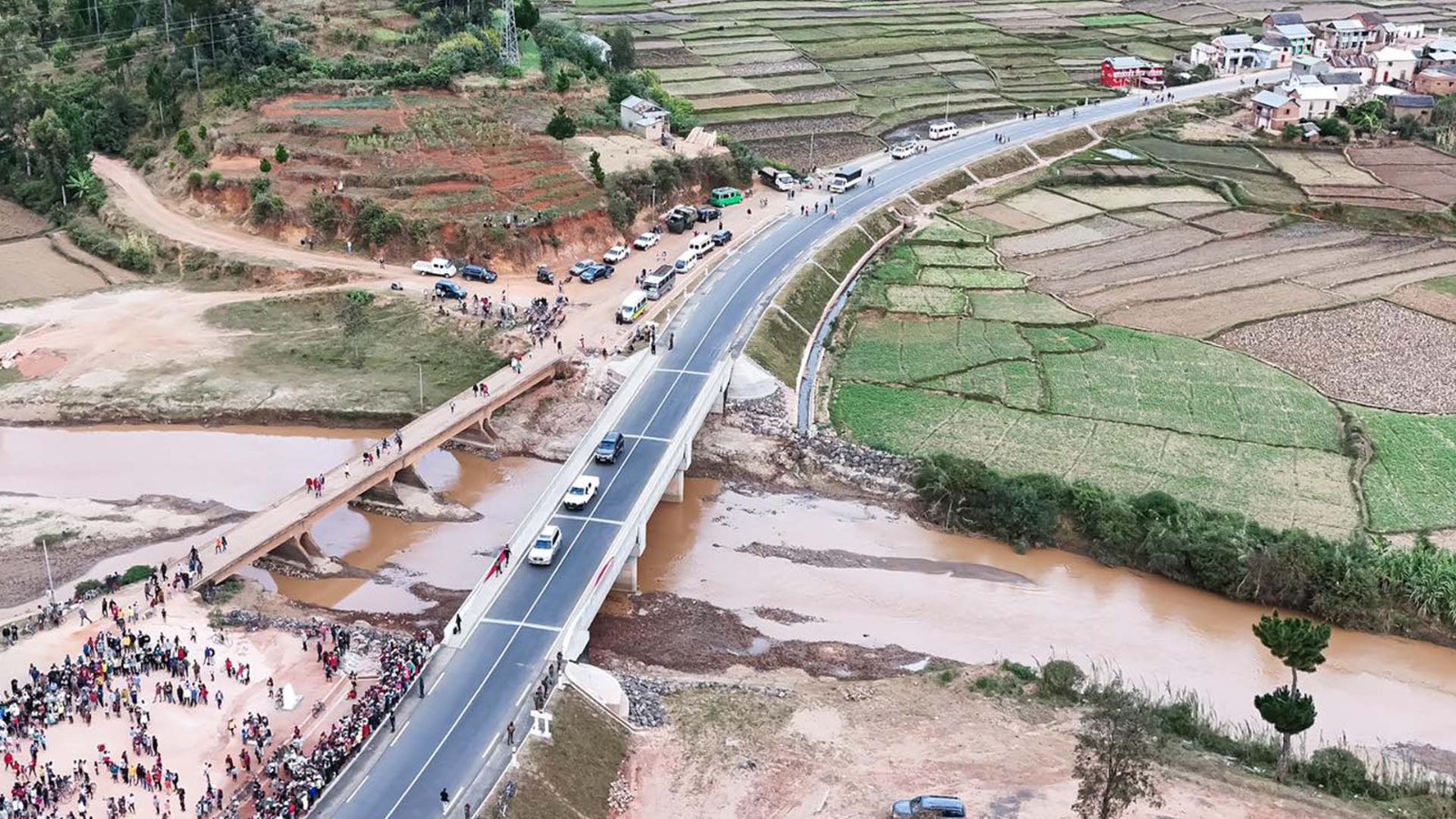 15 mey 2024 : Fitsidihan'ny Filohan’ny Repoblika tao amin’ny Distrikan'i Manandona