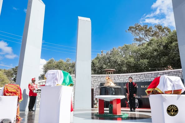 Lanonana ara-miaramila ho fanomezam-boninahitra sy famerenan-kasina ny Kabeson’ny Ampanjaka Toera