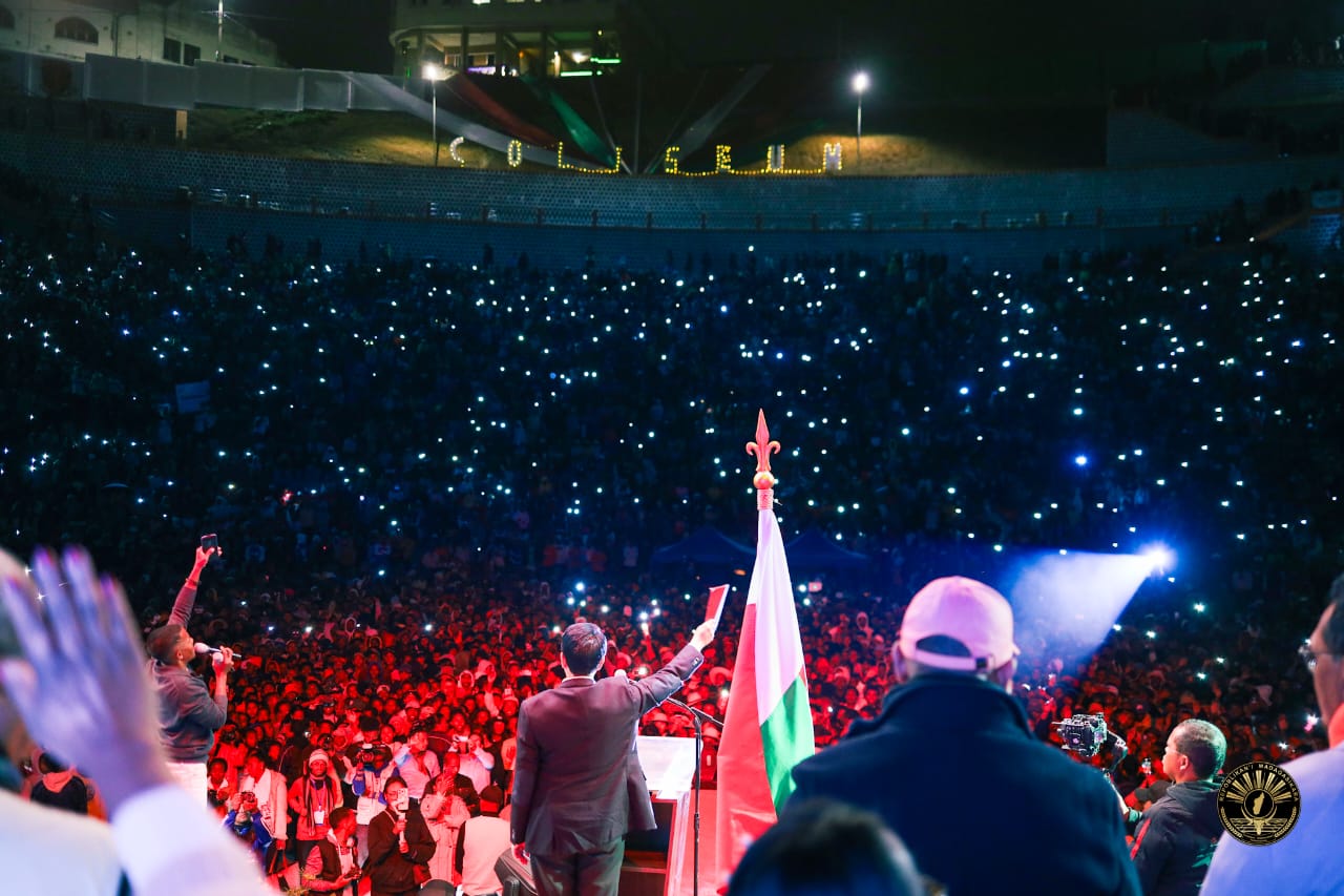 Clôture de la visite présidentielle dans la Région Haute Matsiatra : Solidarité, santé et infrastructures au cœur de l’action