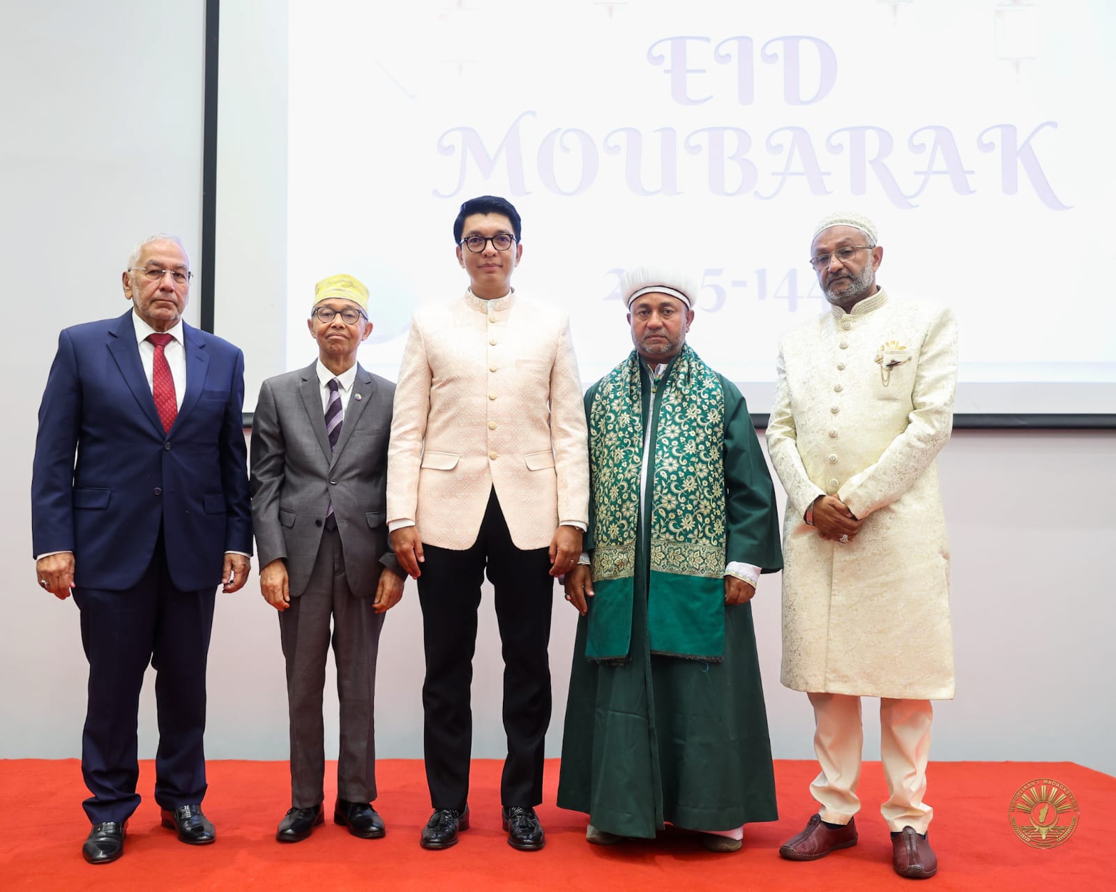 Le Président de la République Andry Rajoelina partage l'Iftar de la Fraternité avec la communauté musulmane
