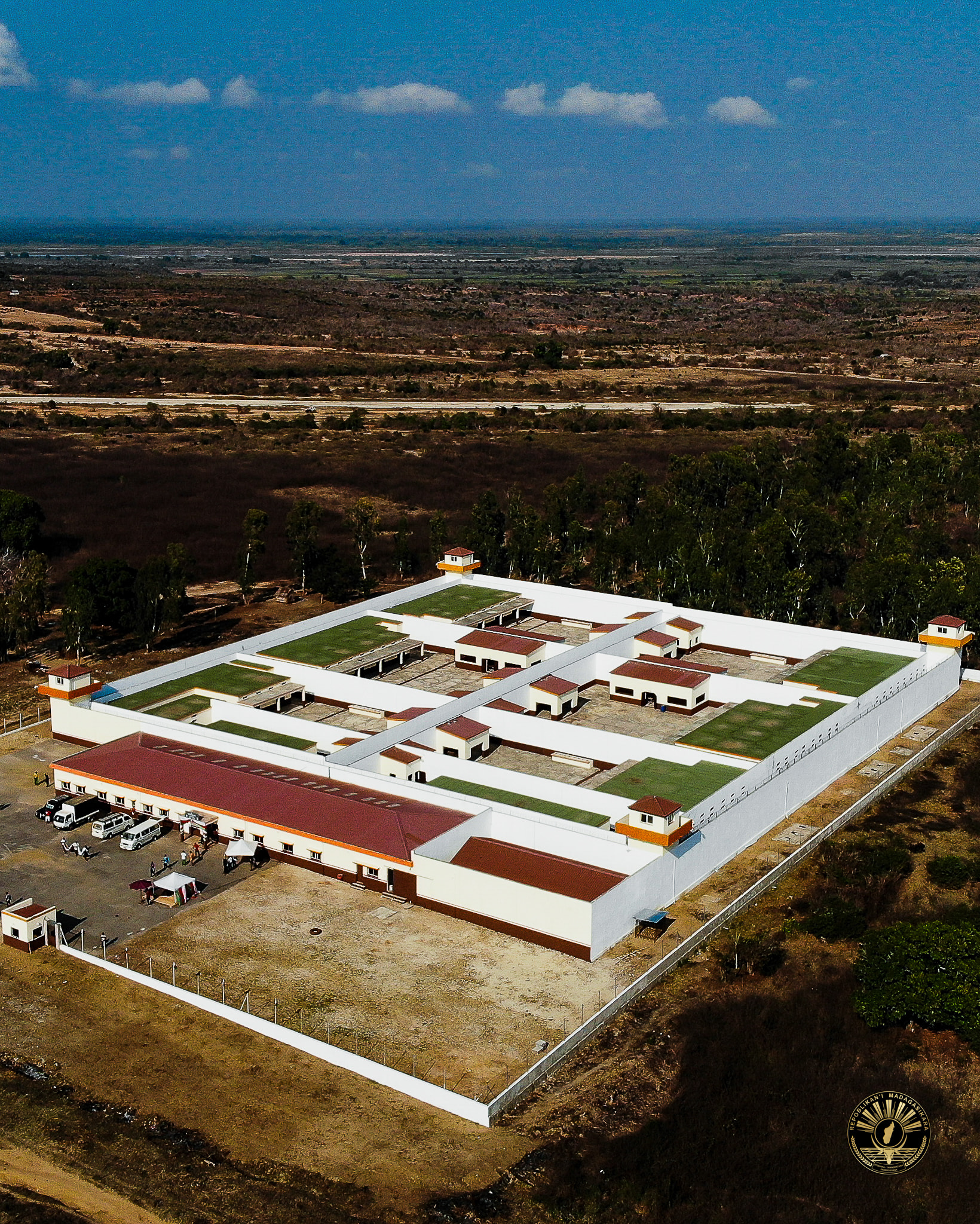 Fitokanana ny Fonja sy ny Lapan'ny Fitsaran'i Belon'i Tsiribihina