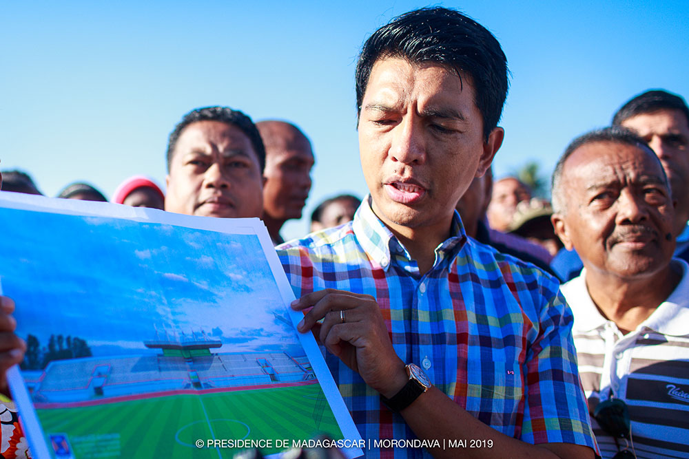Morondava : un nouveau marché pour la population, la réhabilitation du stade se poursuit