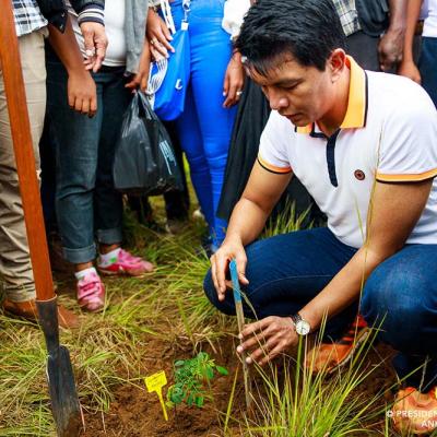 19 Janvier 2020 Campagne de reboisement 2020  60 millions d’arbres seront plantés dans tout le territoire malagasy