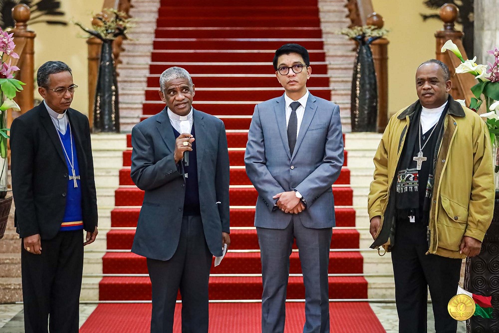 FIHAONAN'NY SOLON-TENAN'NY FIANGONANA KATOLIKA TAMIN'NY FILOHAM-PIRENENA ANDRY RAJOELINA