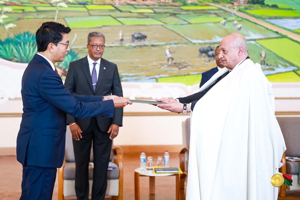 Présentation des lettres de créance du nouvel Ambassadeur d’Algérie à Madagascar