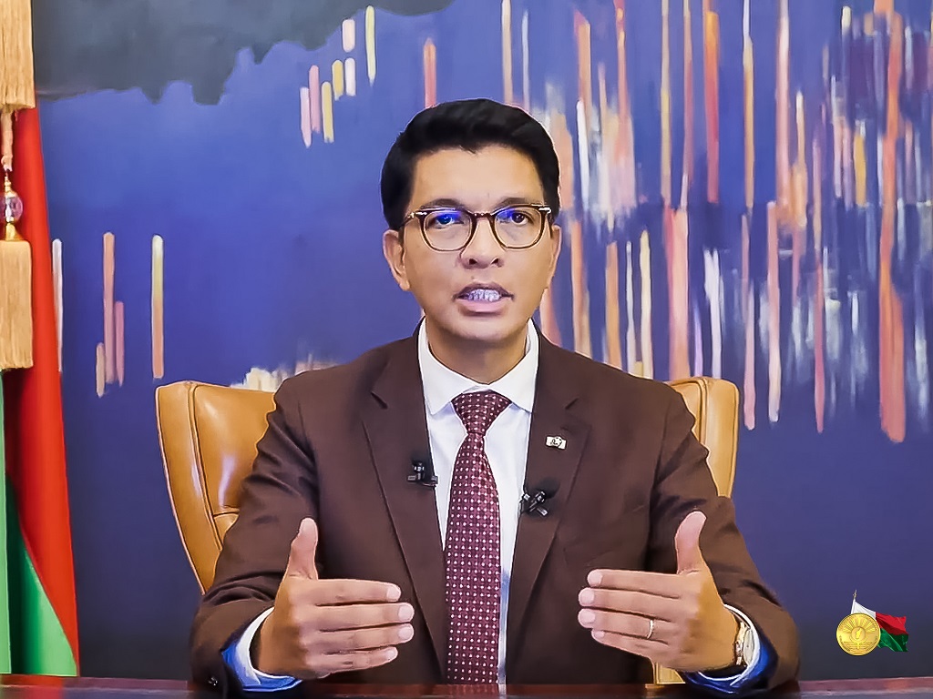 Déclaration du Président Andry RAJOELINA relative à la hausse du salaire