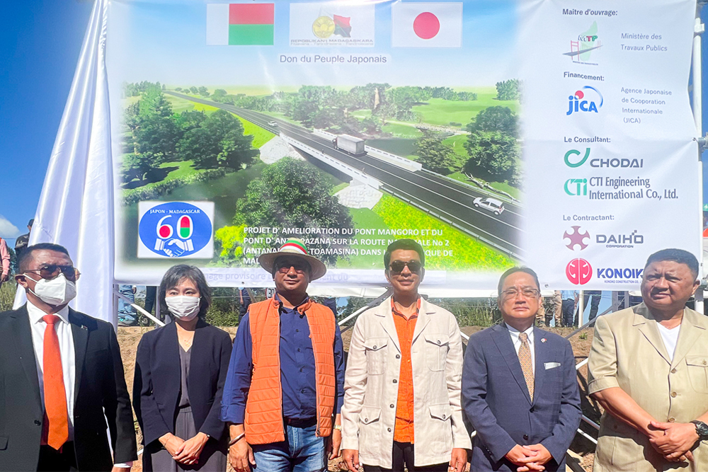 FANOMBOHANA AMIN'NY FOMBA OFIIALY NY FANAMBOARANA NY TETEZANA AO ANTSAPAZANA SY MANGORO