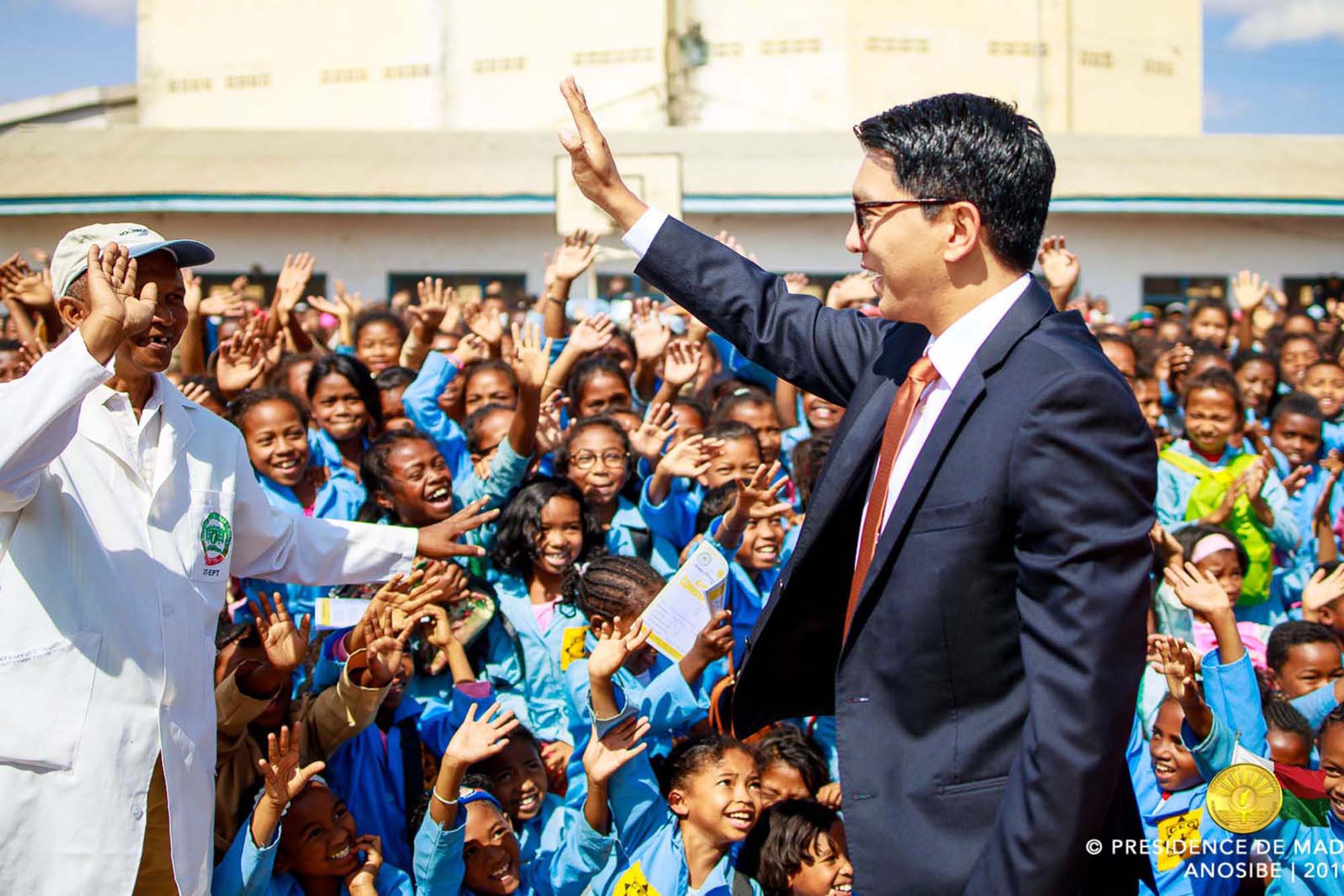 FANJAKANA MITSINJO NY REHETRA : VOAVAHA NY OLAN’NY MPAMPIANATRA FRAM ETO ANOSIBE